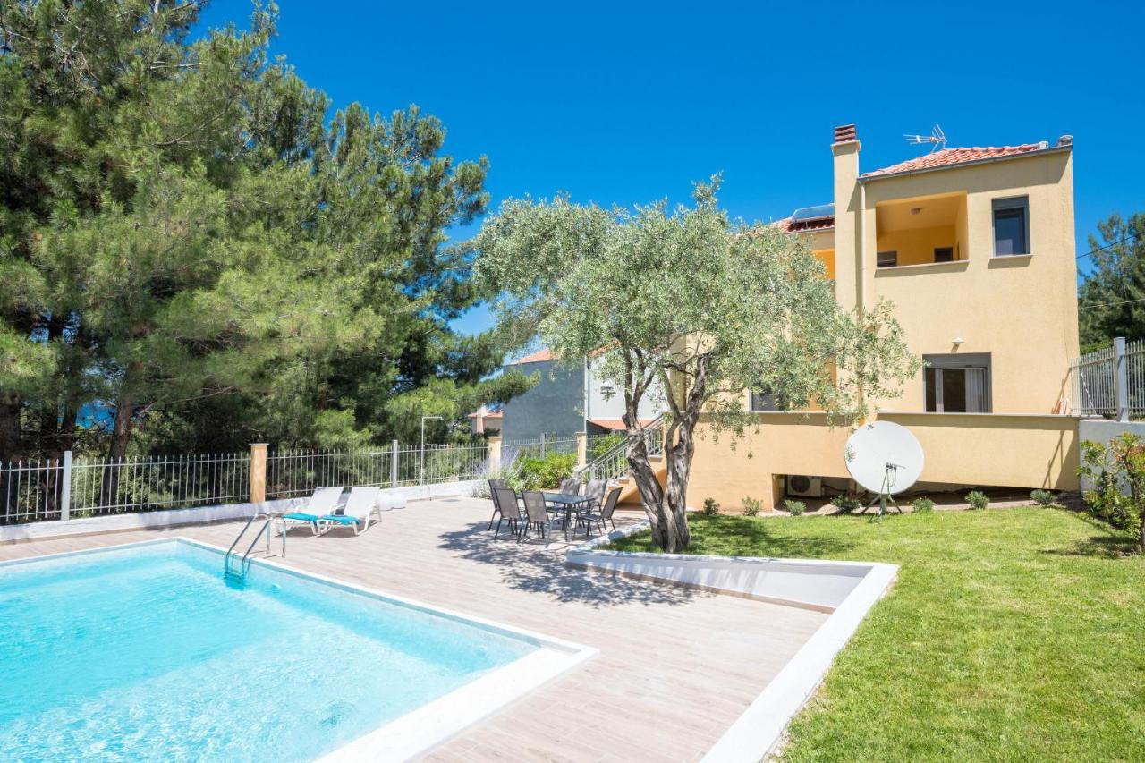 Louloudis Pool Villa Skala Rachoni  Exterior photo