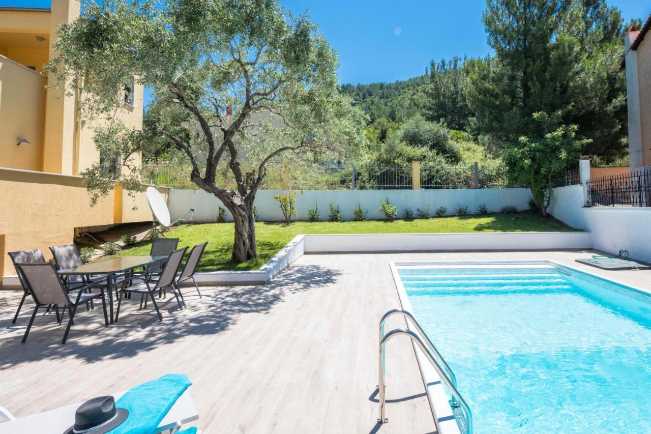 Louloudis Pool Villa Skala Rachoni  Exterior photo